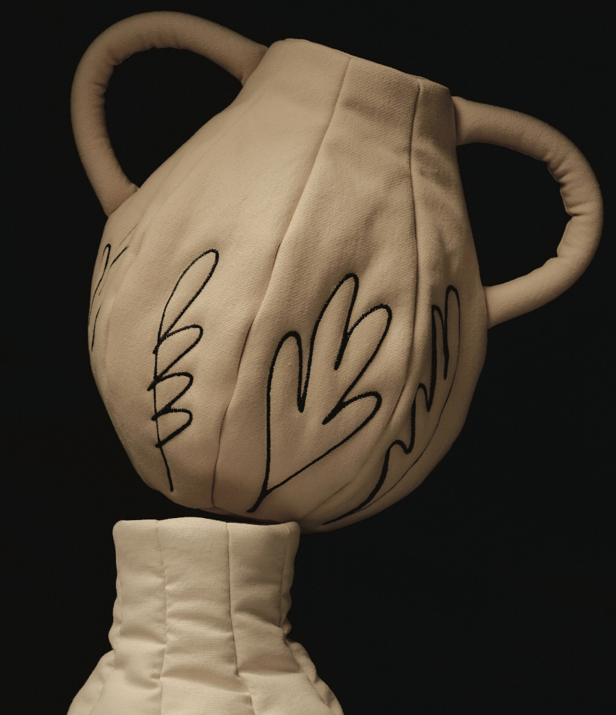 Soft Vase #3 Ellia Gallery / junotfineproperties