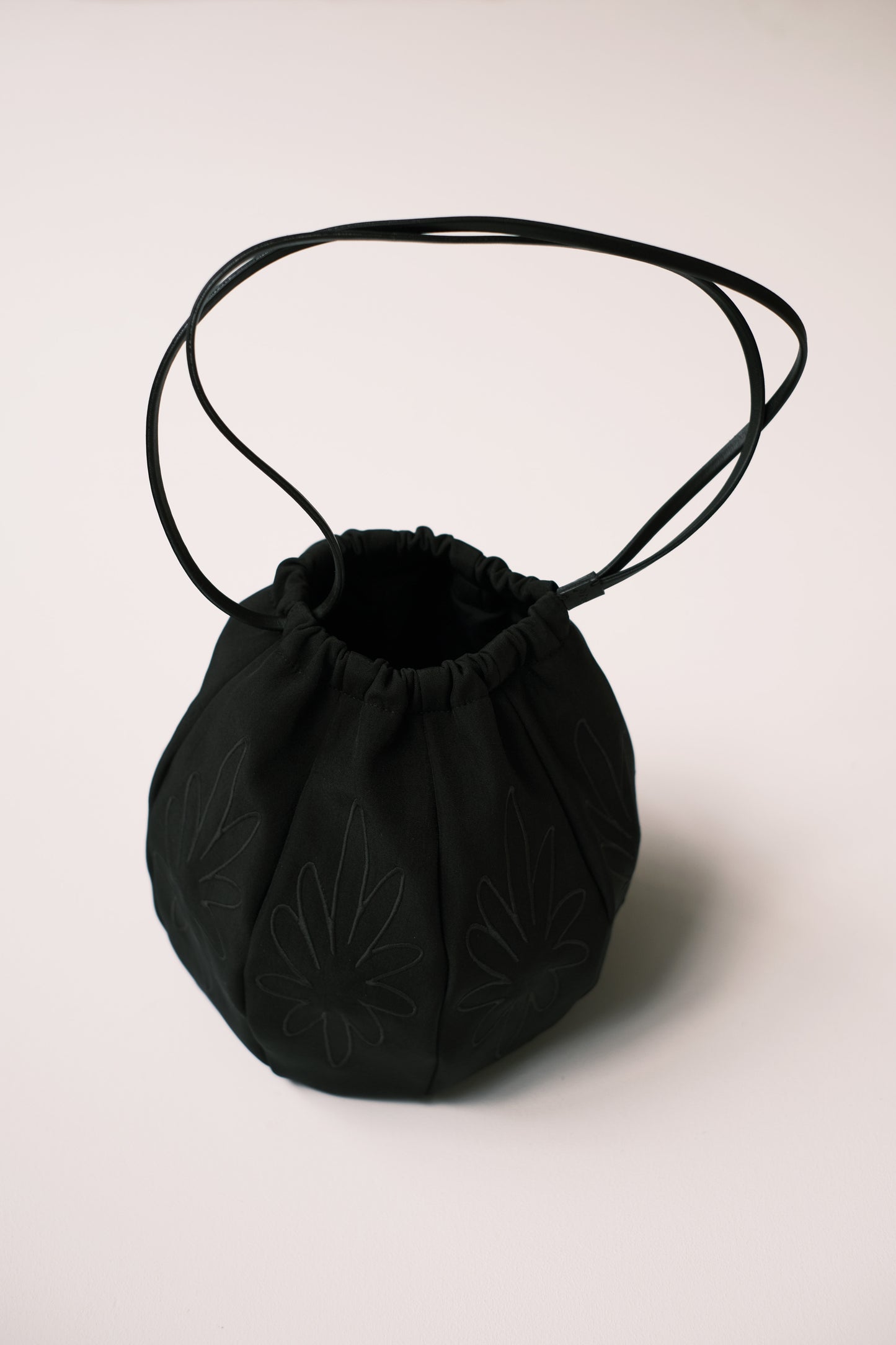 Balloon Bag - Black